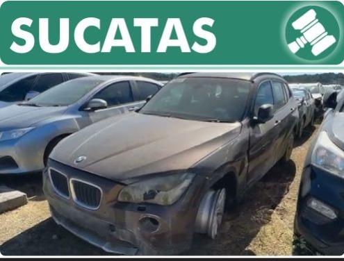 Leilão de Sucatas