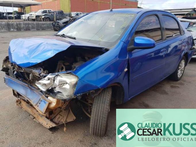 TOYOTA ETIOS SEDA 13/14