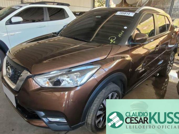 NISSAN KICKS 20/21