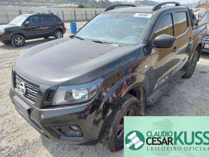 NISSAN FRONTIER CD 20/20