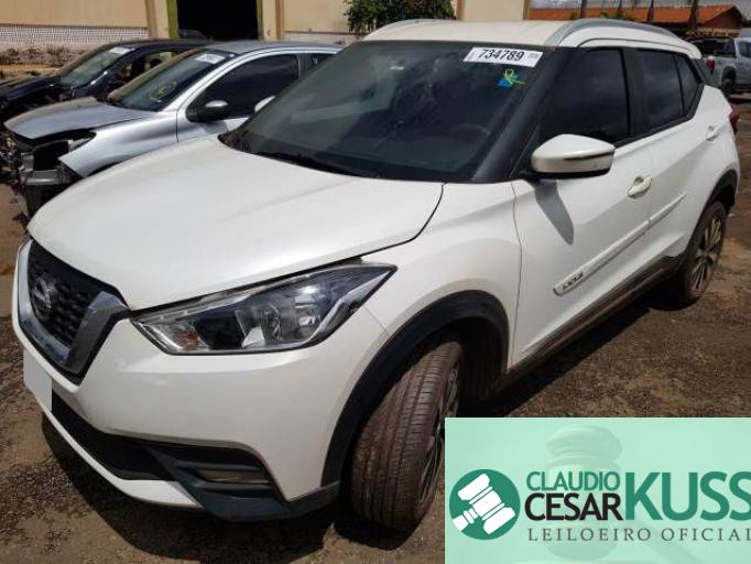 NISSAN KICKS 21/21