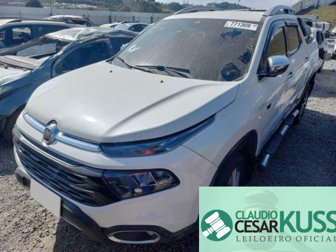 FIAT TORO 21/21 