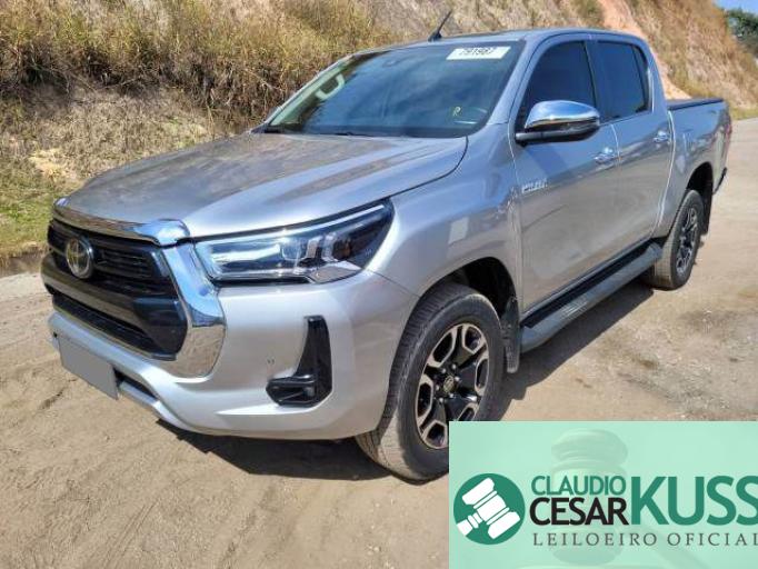 TOYOTA HILUX CD 21/21