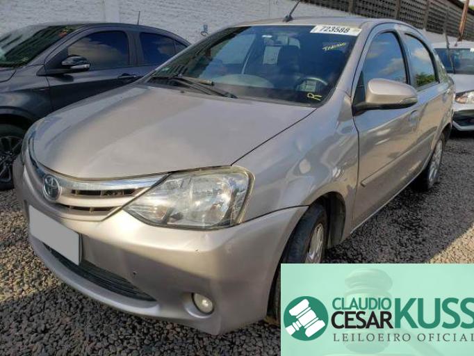 TOYOTA ETIOS SEDAN 16/17