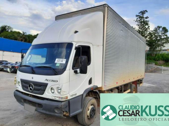 MERCEDES BENZ ACCELO 19/20