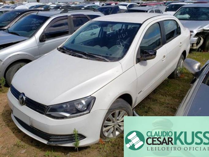 VOLKSWAGEN VOYAGE 15/15
