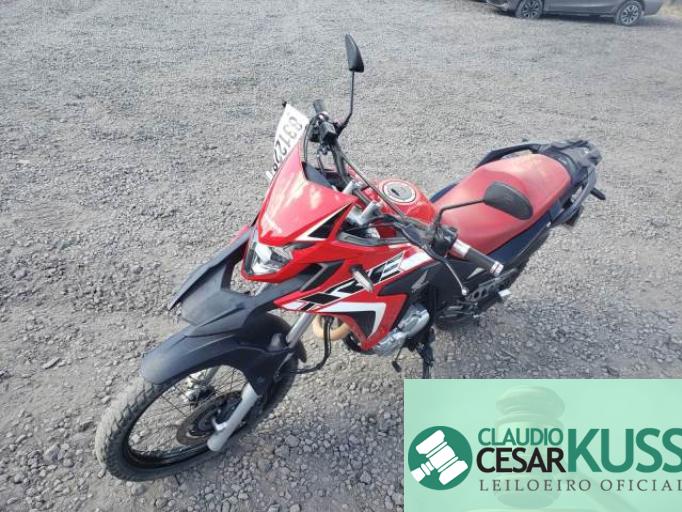 HONDA XRE 300 23/23
