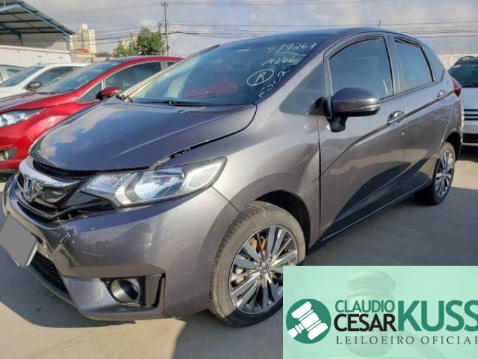 HONDA FIT 18/18