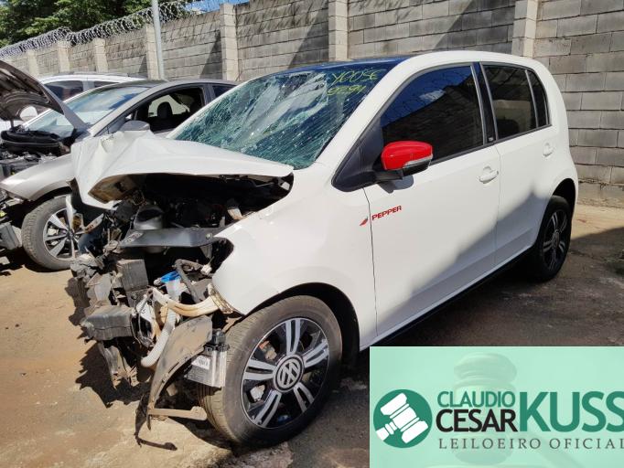 VOLKSWAGEN UP 18/19
