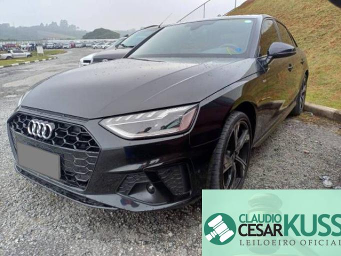 AUDI A4 22/23