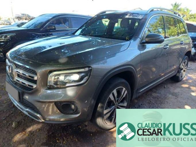 MERCEDES BENZ GLB 21/21