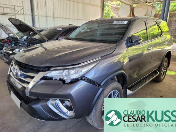 TOYOTA HILUX SW4 18/19
