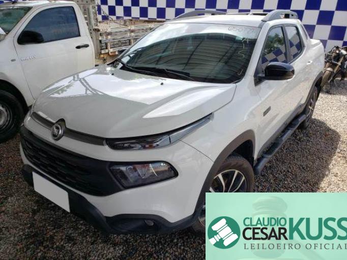 FIAT TORO 21/21