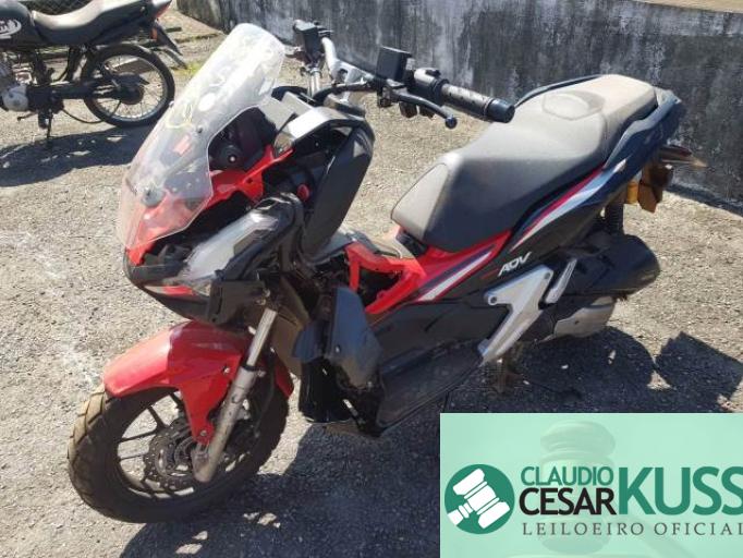 HONDA ADV 21/21