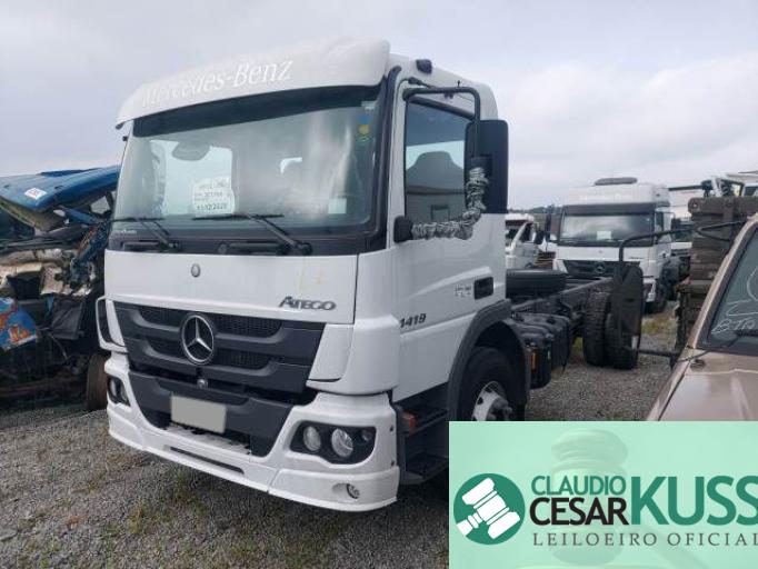 MERCEDES BENZ ATEGO 21/21