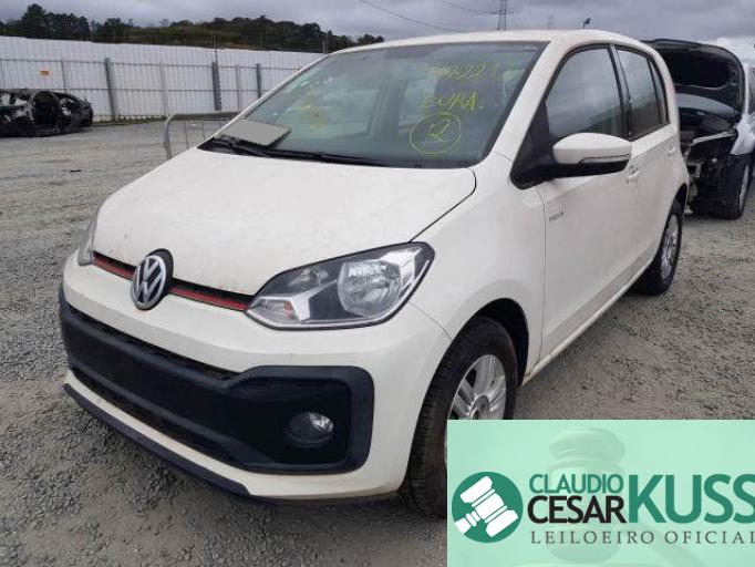 VOLKSWAGEN UP 18/18