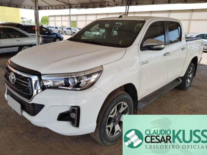 TOYOTA HILUX CD 20/20